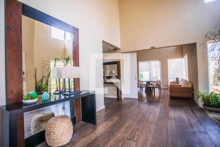 Apartamento à venda com 193m², 4 quartos e 3 vagas Apartamento à venda com 193m², 4 quartos e 3 vagasHall social