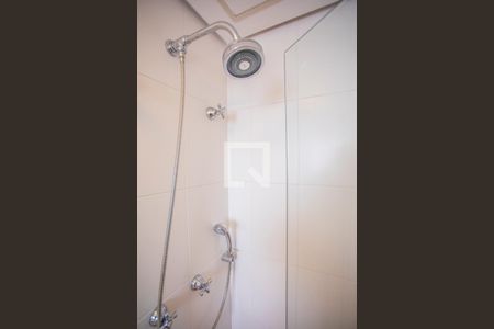 Apartamento à venda com 193m², 4 quartos e 3 vagas Apartamento à venda com 193m², 4 quartos e 3 vagasBanheiro Suíte - Chuveiro