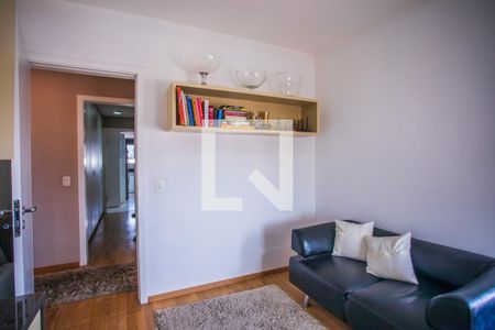 Apartamento à venda com 193m², 4 quartos e 3 vagas Apartamento à venda com 193m², 4 quartos e 3 vagasQuarto 4