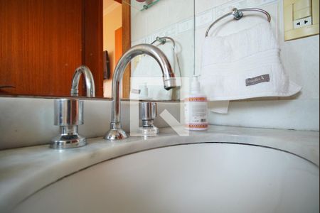 Apartamento para alugar com 68m², 2 quartos e 1 vagaBanheiro social