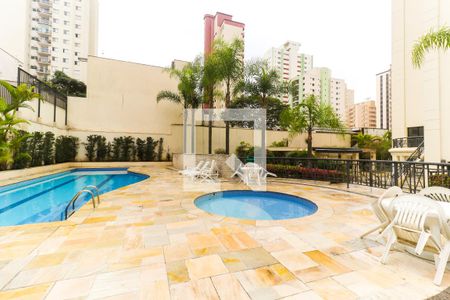 Apartamento à venda com 118m², 4 quartos e 3 vagasÁrea comum - Piscina