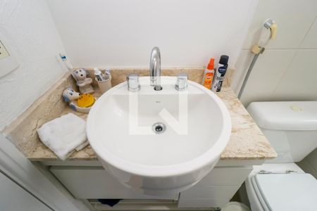 Apartamento à venda com 118m², 4 quartos e 3 vagasDetalhe banheiro