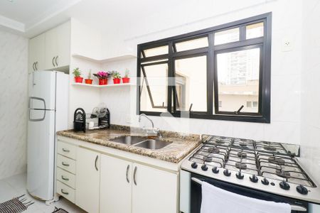 Apartamento à venda com 118m², 4 quartos e 3 vagasCozinha