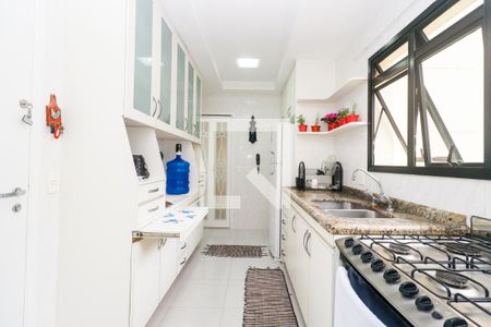 Apartamento à venda com 118m², 4 quartos e 3 vagasCozinha
