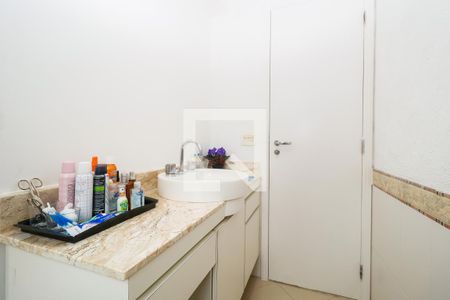 Apartamento à venda com 118m², 4 quartos e 3 vagasBanheiro da Suíte