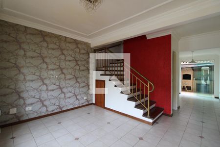 Sala de casa de condomínio à venda com 2 quartos, 82m² em Jardim Independência, São Paulo