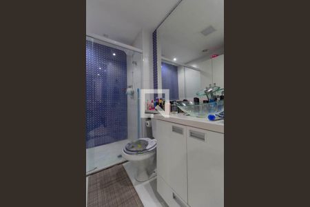 Apartamento à venda com 34m², 1 quarto e 1 vaga Apartamento à venda com 34m², 1 quarto e 1 vagaBanheiro