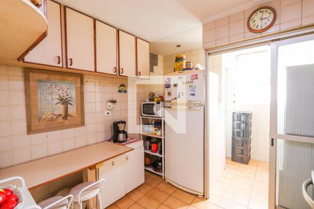 Apartamento à venda com 75m², 3 quartos e 1 vaga Apartamento à venda com 75m², 3 quartos e 1 vagaCozinha