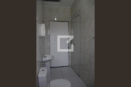 Banheiro de kitnet/studio para alugar com 1 quarto, 20m² em Jardim São Luís, Suzano