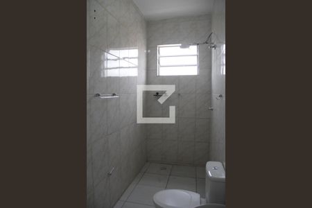 Banheiro de kitnet/studio para alugar com 1 quarto, 20m² em Jardim São Luís, Suzano