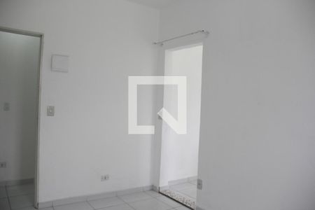 Sala/Quarto de kitnet/studio para alugar com 1 quarto, 20m² em Jardim São Luís, Suzano