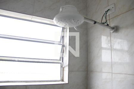 Chuveiro de kitnet/studio para alugar com 1 quarto, 20m² em Jardim São Luís, Suzano