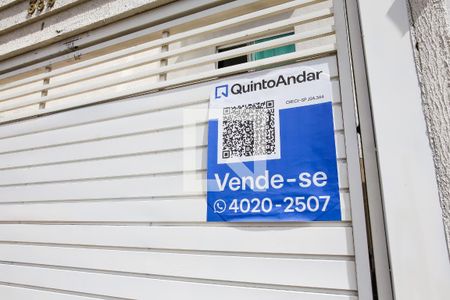 Casa à venda com 128m², 2 quartos e 2 vagasPlaquinha