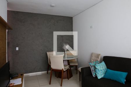 Sala de casa à venda com 2 quartos, 128m² em Vila Francisco Matarazzo, Santo André