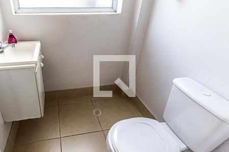 Apartamento para alugar com 327m², 5 quartos e 3 vagasBanheiro de serviço