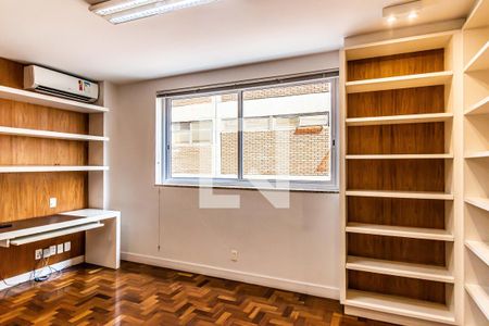 Apartamento para alugar com 327m², 5 quartos e 3 vagasEscritório