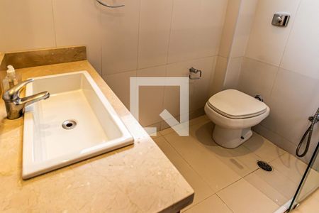 Apartamento para alugar com 327m², 5 quartos e 3 vagasSuíte 2