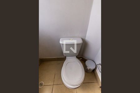 Apartamento para alugar com 327m², 5 quartos e 3 vagasBanheiro de serviço