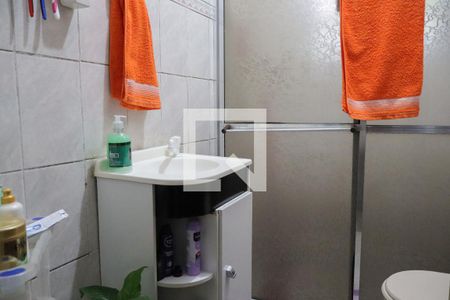 Banheiro de casa à venda com 1 quarto, 250m² em Cidade Domitila, São Paulo