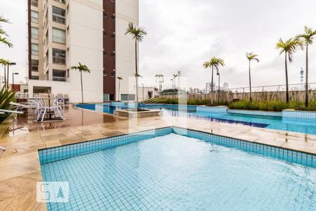 Apartamento à venda com 65m², 1 quarto e 1 vagaÁrea comum - Piscina