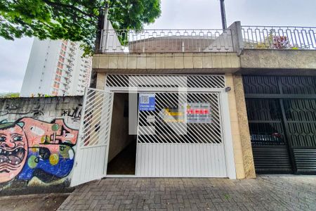 Casa à venda com 170m², 3 quartos e 1 vagaFachada