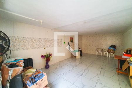 Casa à venda com 170m², 3 quartos e 1 vagaSalão de festas