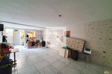 Casa à venda com 170m², 3 quartos e 1 vagaSalão de festas