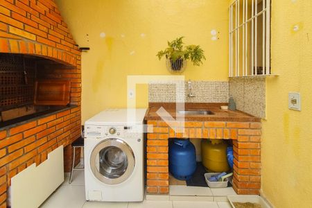 Casa à venda com 170m², 3 quartos e 1 vagaChurrasqueira