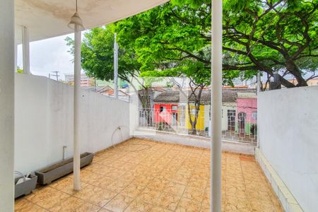Casa à venda com 170m², 3 quartos e 1 vagaVaranda Quarto 1 - suite