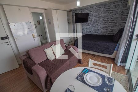 Sala de kitnet/studio para alugar com 1 quarto, 33m² em Brooklin Paulista, São Paulo