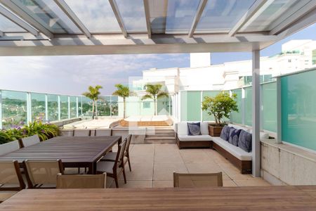 Apartamento à venda com 198m², 3 quartos e 3 vagasÁrea Gourmet