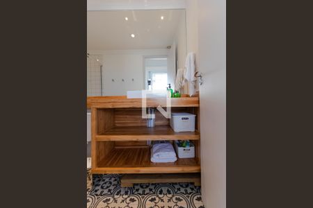 Apartamento à venda com 198m², 3 quartos e 3 vagasBanheiro 02