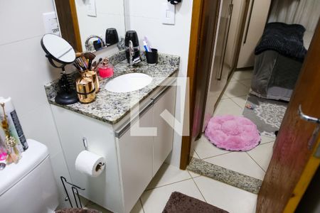 Apartamento à venda com 106m², 4 quartos e 1 vagaBanheiro da Suite