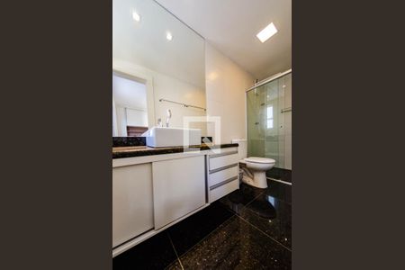 Apartamento à venda com 111m², 3 quartos e 3 vagasBanheiro suíte