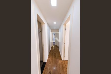 Apartamento à venda com 111m², 3 quartos e 3 vagasCorredor