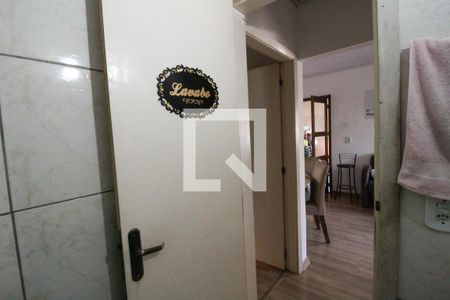 Casa à venda com 80m², 2 quartos e 2 vagas Casa à venda com 80m², 2 quartos e 2 vagasBanheiro