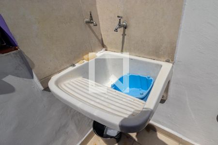 Casa à venda com 90m², 3 quartos e sem vagaQuintal