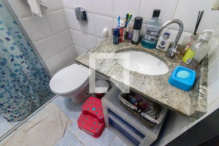 Casa à venda com 90m², 3 quartos e sem vagaBanheiro Social