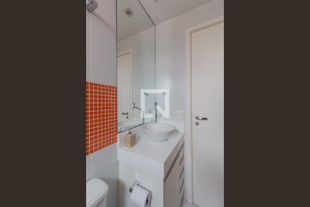 Banheiro Corredor de apartamento à venda com 2 quartos, 75m² em Vila Andrade, São Paulo