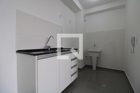 Apartamento à venda com 35m², 2 quartos e sem vagaCozinha e Área de Serviço
