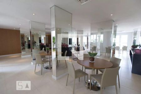 Apartamento à venda com 68m², 2 quartos e 1 vagaÁrea comum