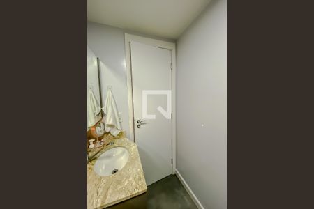 Apartamento à venda com 68m², 2 quartos e 1 vagaSuíte banheiro 