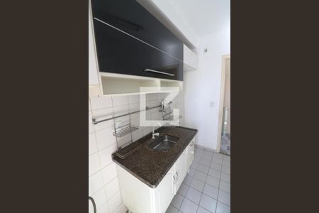 Apartamento à venda com 55m², 2 quartos e 1 vagaCozinha