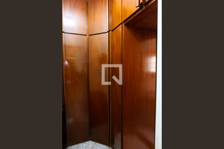 Casa à venda com 355m², 5 quartos e 3 vagasSuite 4