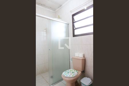 Casa à venda com 355m², 5 quartos e 3 vagasBanheiro da Suite 3