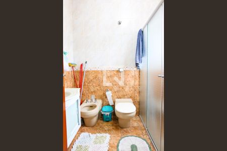 Casa à venda com 355m², 5 quartos e 3 vagasBanheiro da Suite 1