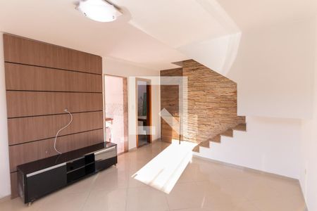 Sala de casa para alugar com 2 quartos, 106m² em Praça Seca, Rio de Janeiro