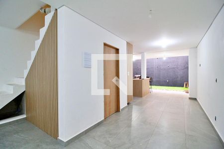 Sala de casa à venda com 2 quartos, 164m² em Parque Erasmo Assunção, Santo André