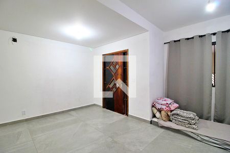 Sala de casa à venda com 2 quartos, 164m² em Parque Erasmo Assunção, Santo André