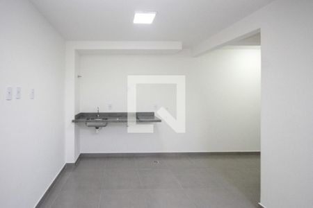 Apartamento para alugar com 2 quartos, 36m² em Vila Ema, São Paulo